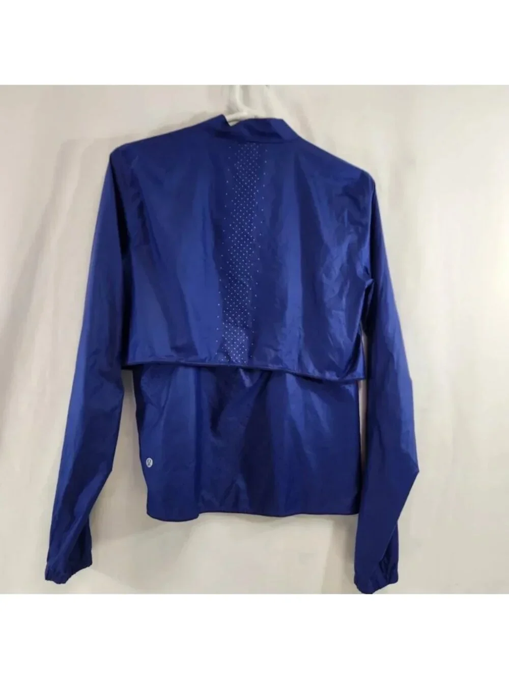 Lululemon Deep Inhale Jacket  Size 6 Tanzanite Blue